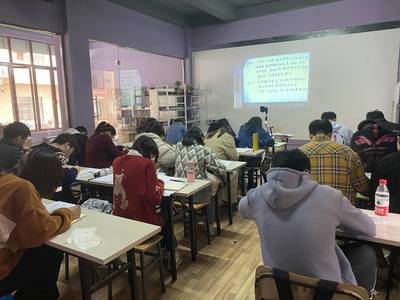 數(shù)字浪潮中的文藝暖光 杭州萬前文化創(chuàng)意與信息技術(shù)咨詢服務(wù)融合啟示